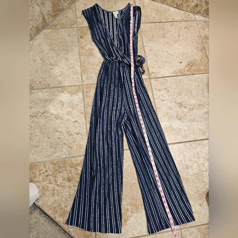 Caution to the Wind Women’s Small Navy White Striped Linen Jumpsuit Coastal - Picture 5 of 5